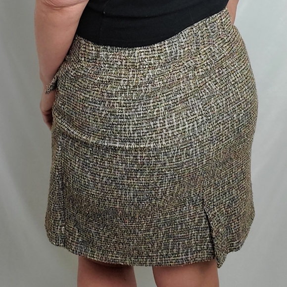SO retro inspired tweed mini skirt - Picture 3 of 10